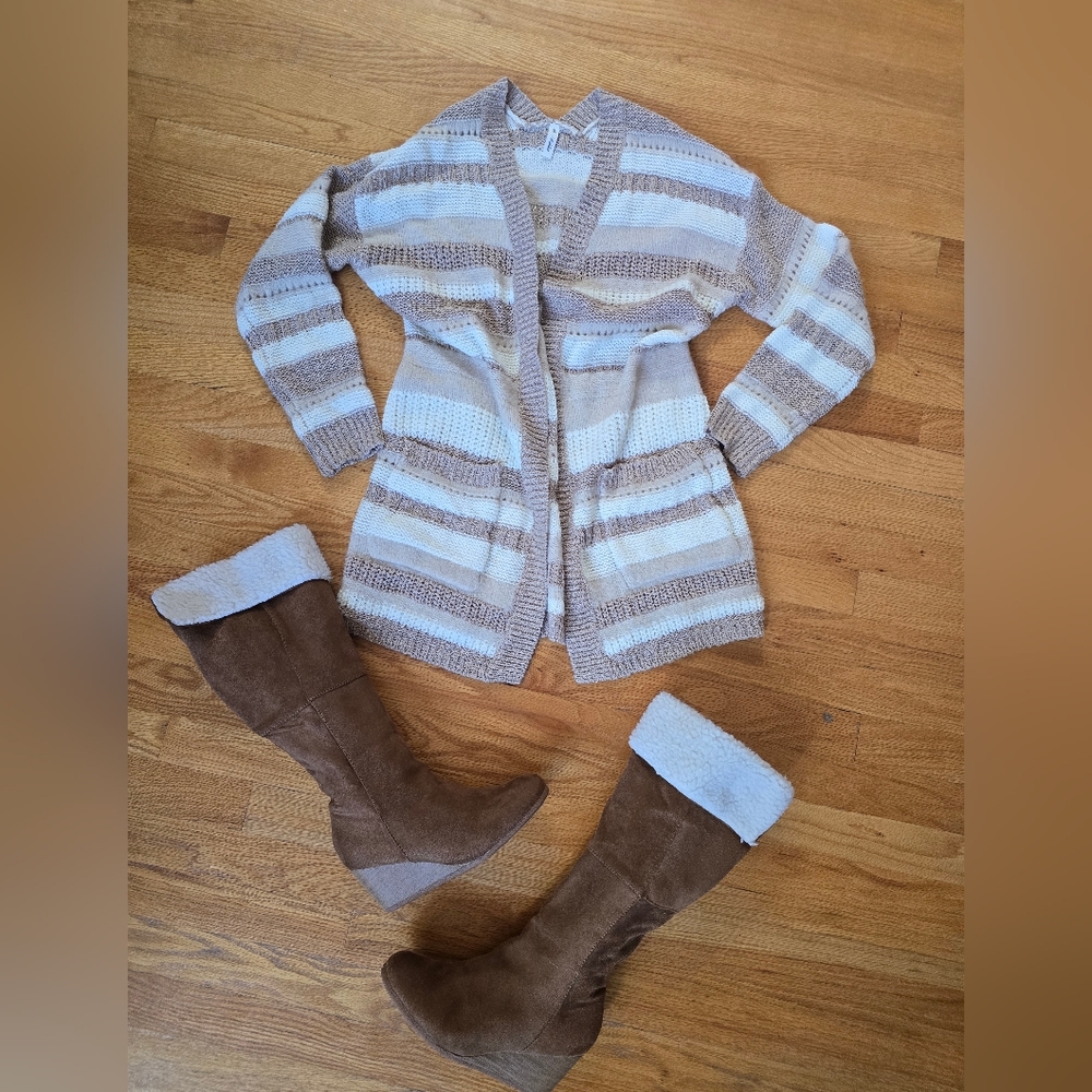 Striped Beige and Cream Women's Cardigan and Brown Suede Boots